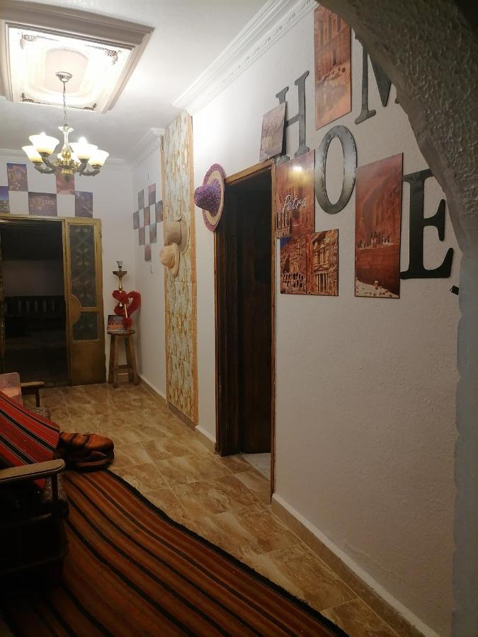 Petra Glamour Hostel Aţ Ţayyibah Exterior foto